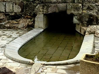 Side pool of the Roman baths in Fordongianus