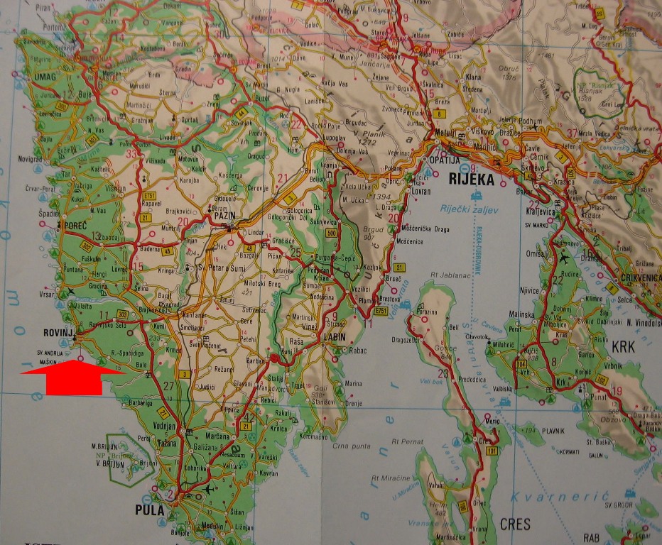 Where is Rovinj located on map: Rovinj is located on the western coast of the Istrian peninsula - Croatia 