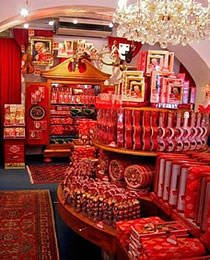 Salzburg shop with Chocolates Mozart kugel