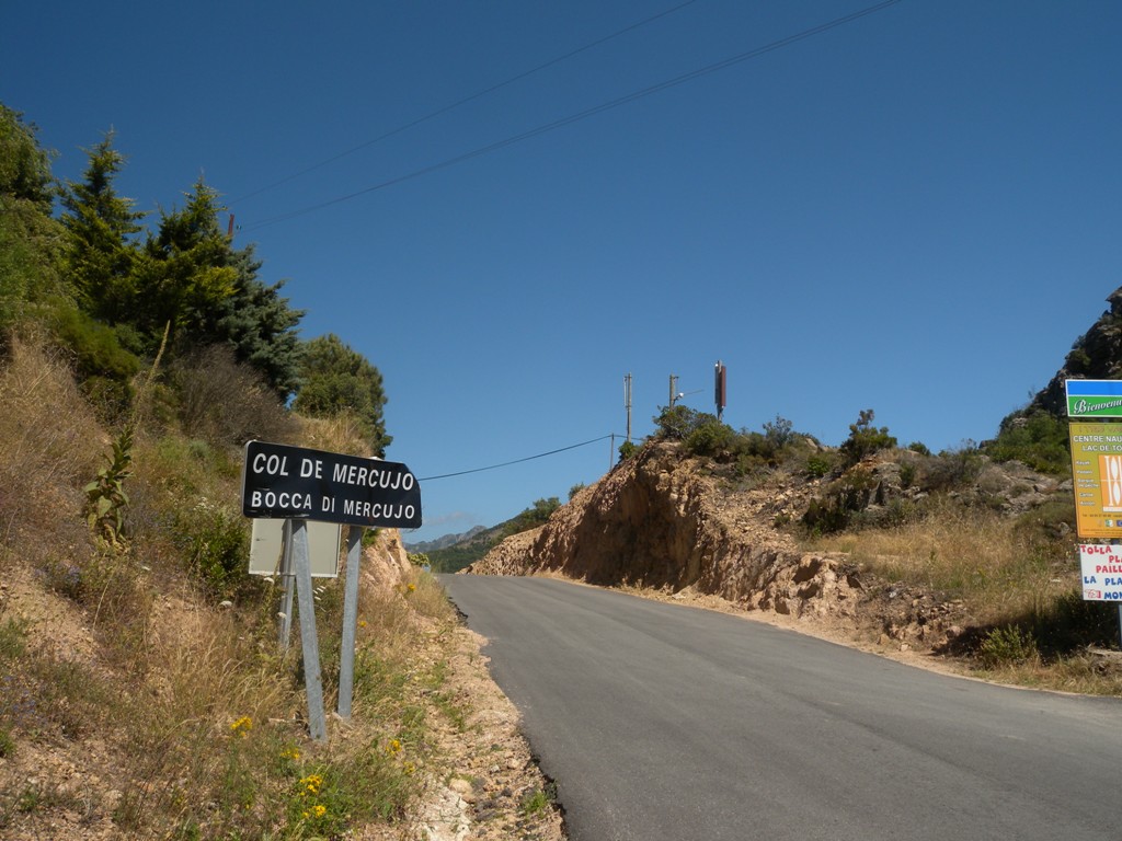 Col de Mercujo pass before Lake Tolla - Corsica 