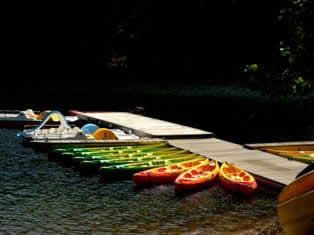 lake-Tolla-boathouse-Corsica