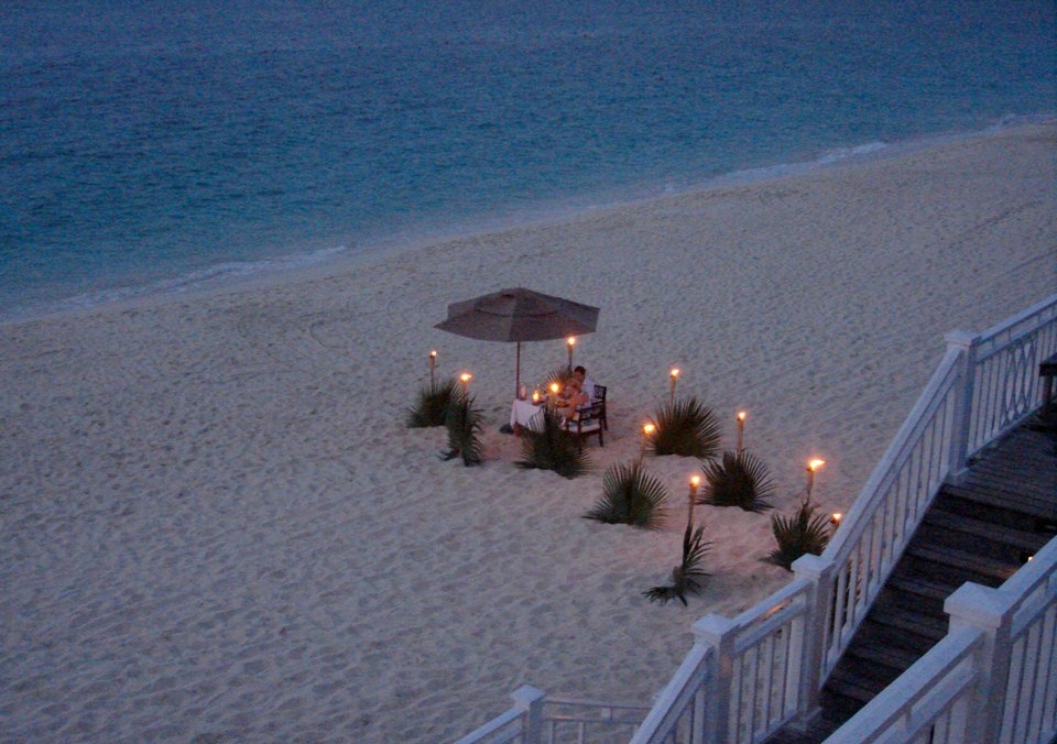 Dinner for two - wedding on the beach of Bahamas