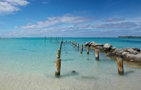 Bahamas tours - Jaws beach