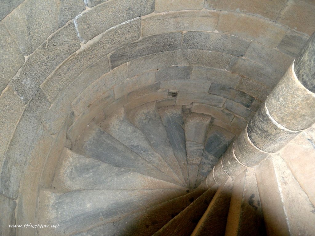 Inside of castle in Beja there are three floors conected with spiral staircase - Portugal