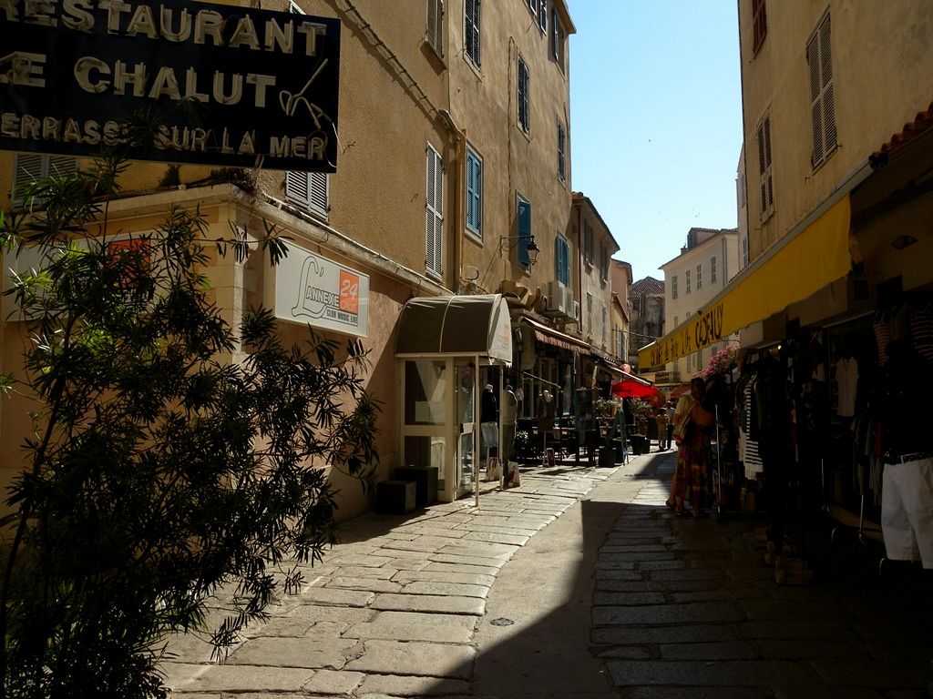 Streets of Calvi citadel - Corsica
