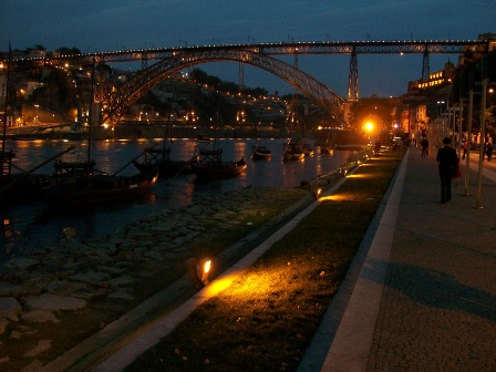 Luis I.  bridge in Porto by night - Portugal
