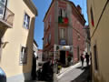 Stroll along narrow streets of Sintra - Portugal